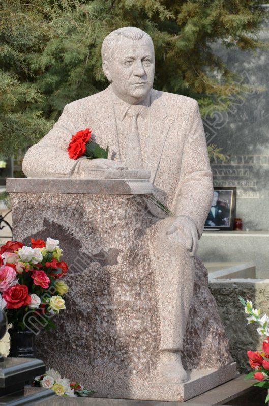 Изготовление памятников из гранита